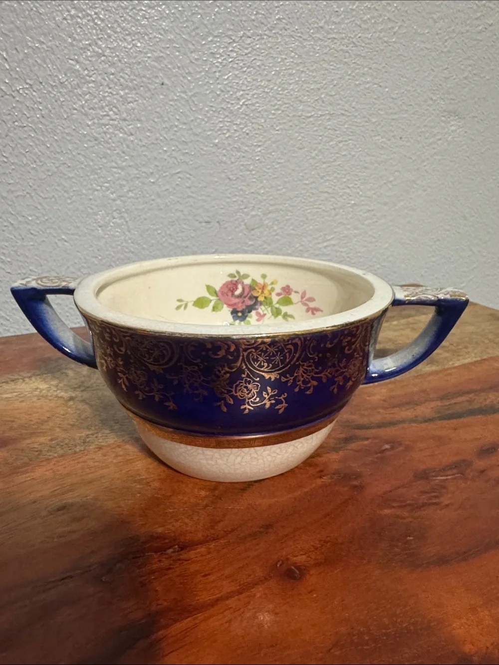 Vintage Salem Century Cobalt Blue Sugar Bowl 23K Gold Filigree Fine China w Lid